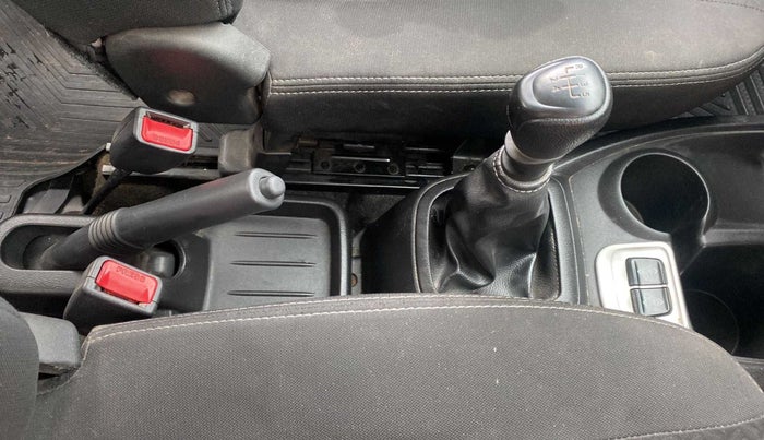 2018 Datsun Redi Go S 1.0, Petrol, Manual, 35,098 km, Gear Lever