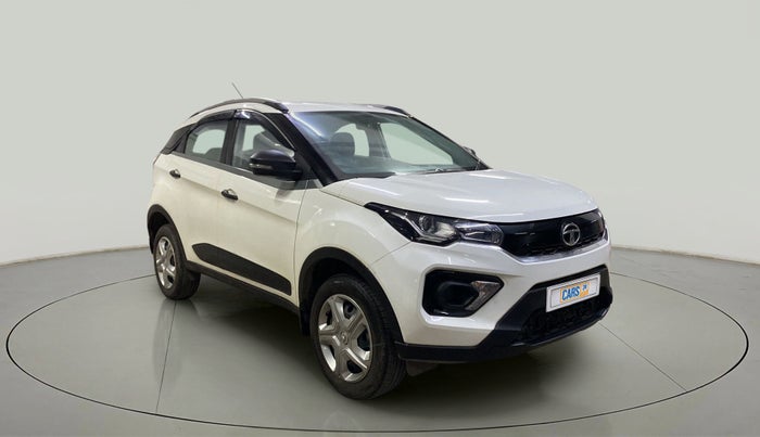 2022 Tata NEXON XM PETROL, Petrol, Manual, 5,838 km, Right Front Diagonal