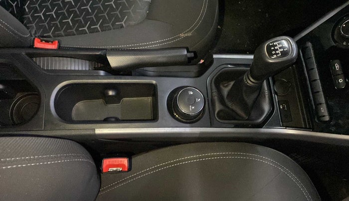 2022 Tata NEXON XM PETROL, Petrol, Manual, 5,838 km, Gear Lever