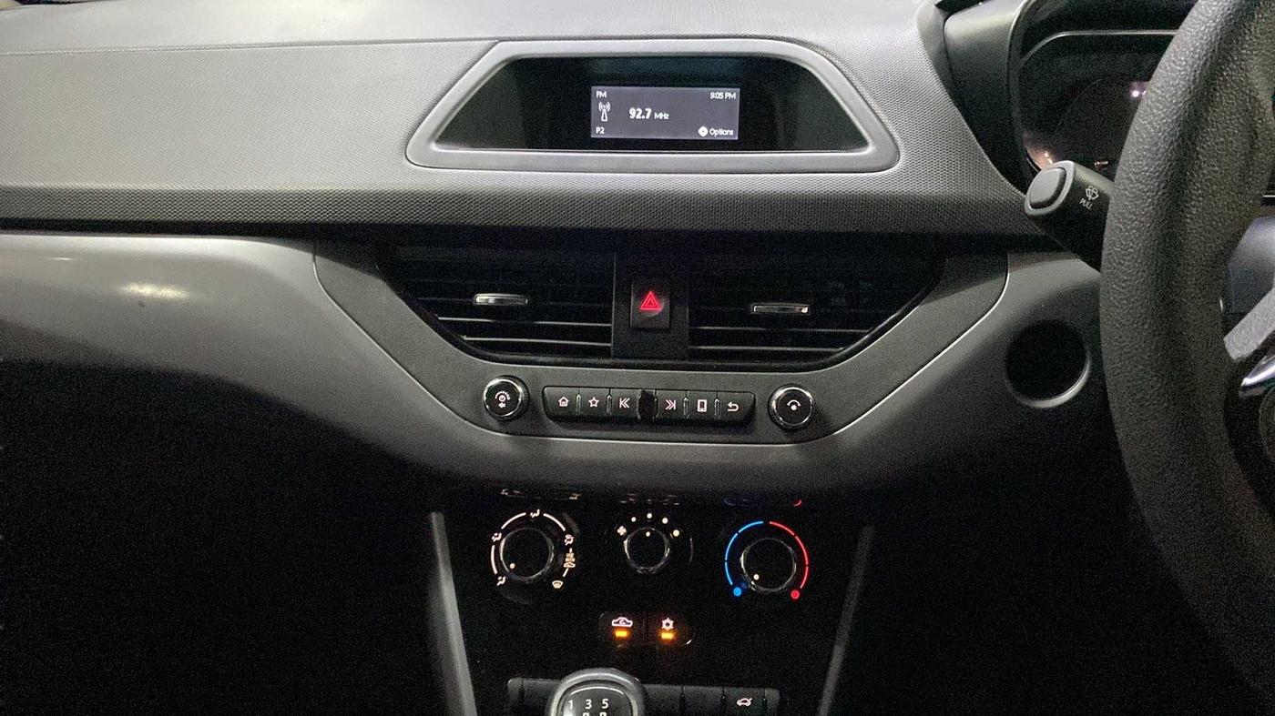 2022 Tata NEXON XM PETROL, Petrol, Manual, 5,838 km, Air Conditioner
