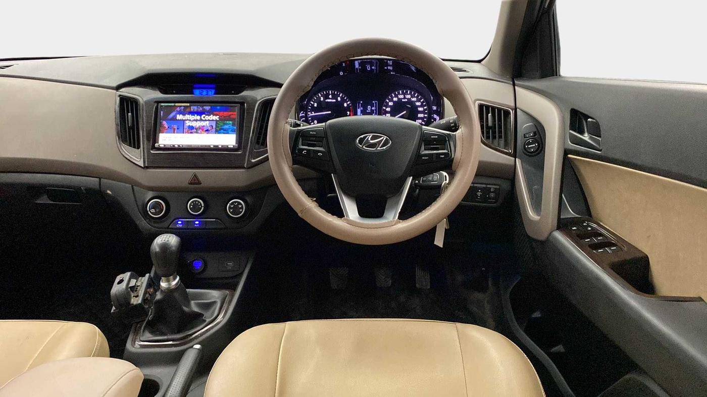 2018 Hyundai Creta E PLUS 1.6 PETROL, Petrol, Manual, 60,193 km, Steering Wheel Close Up