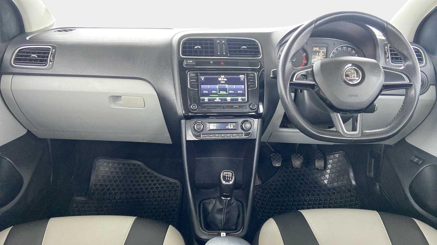 2020 Skoda Rapid AMBITION TSI, Petrol, Manual, 55,069 km, Dashboard