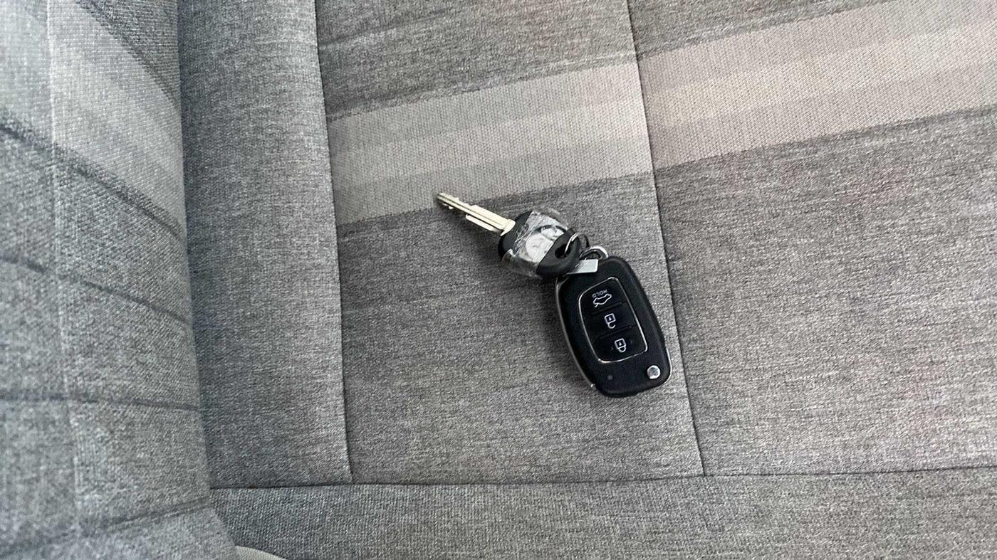 2022 Hyundai GRAND I10 NIOS SPORTZ AMT 1.2 KAPPA VTVT, Petrol, Automatic, 14,035 km, Key Close Up