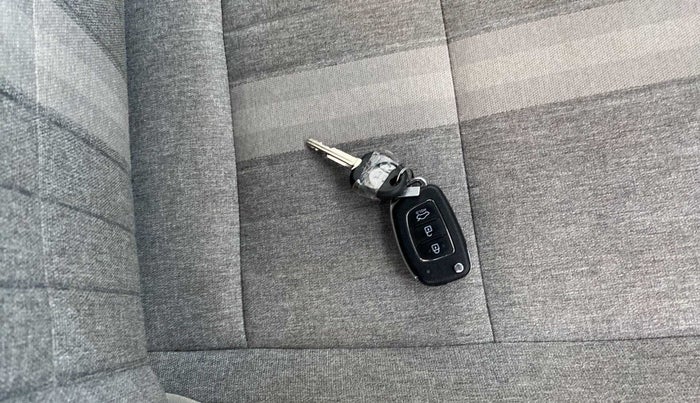 2022 Hyundai GRAND I10 NIOS SPORTZ AMT 1.2 KAPPA VTVT, Petrol, Automatic, 14,035 km, Key Close Up