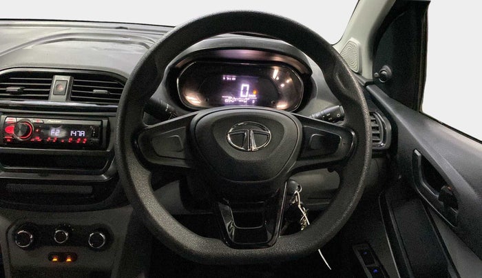 2021 Tata Tiago XE PETROL, Petrol, Manual, 10,232 km, Steering Wheel Close Up