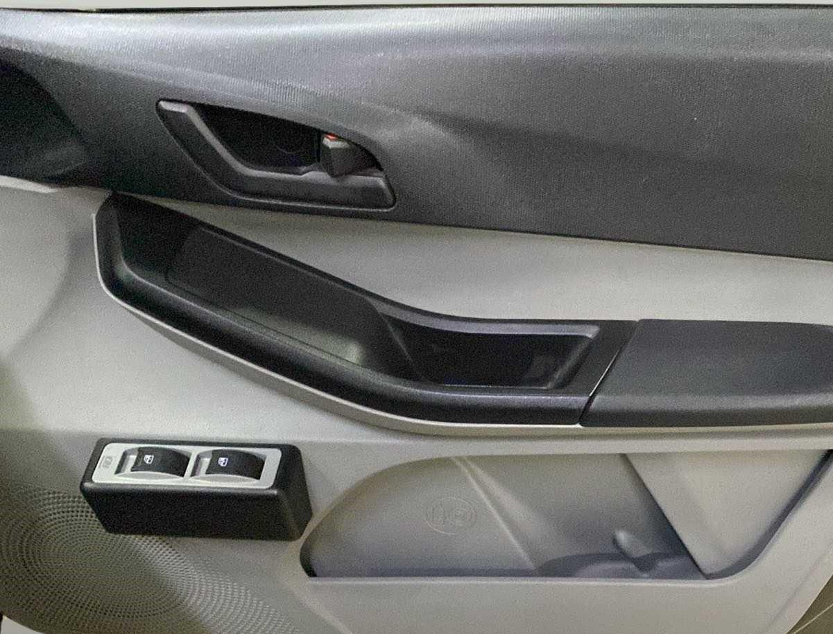 2021 Tata Tiago XE PETROL, Petrol, Manual, 10,232 km, Driver Side Door Panels Control