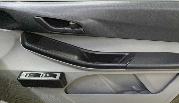 2021 Tata Tiago XE PETROL, Petrol, Manual, 10,232 km, Driver Side Door Panels Control