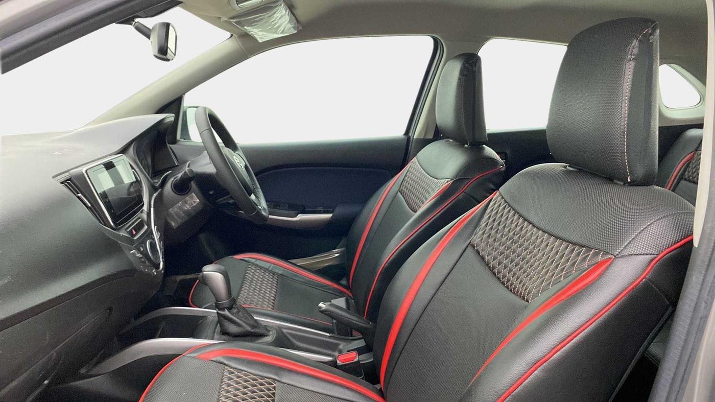 2020 Toyota Glanza V CVT, Petrol, Automatic, 21,269 km, Right Side Front Door Cabin