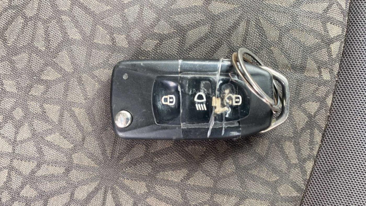 2017 Tata Zest XT PETROL, Petrol, Manual, 54,098 km, Key Close Up