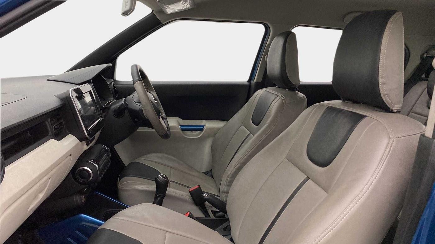 2018 Maruti IGNIS ALPHA 1.2, Petrol, Manual, 35,090 km, Right Side Front Door Cabin
