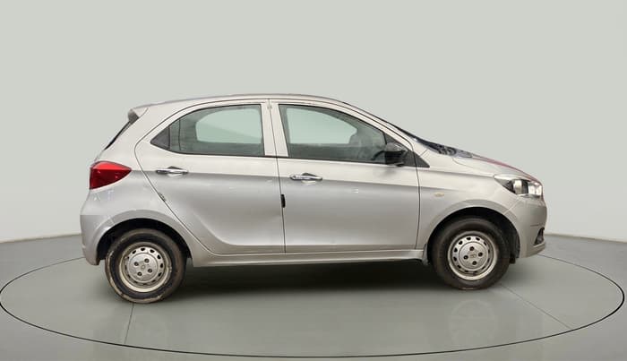 2017 Tata Tiago XM PETROL, Petrol, Manual, 16,851 km, Right Side View