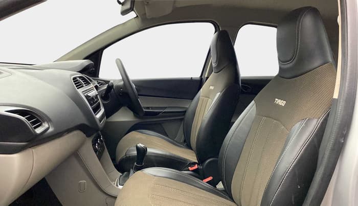 2017 Tata Tiago XM PETROL, Petrol, Manual, 16,851 km, Right Side Front Door Cabin