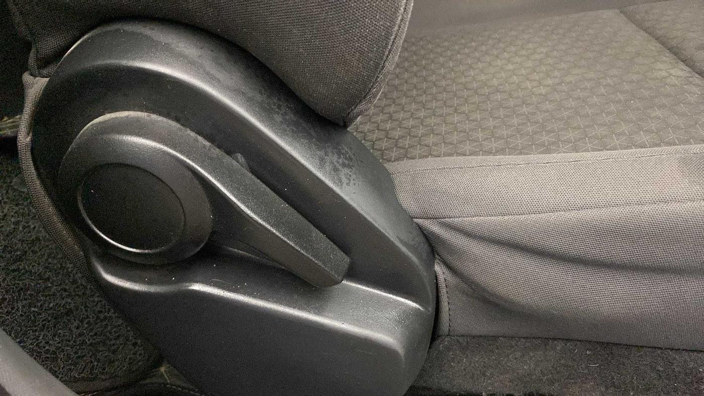 2021 Tata ALTROZ XT PETROL, Petrol, Manual, 85,552 km, Driver Side Adjustment Panel