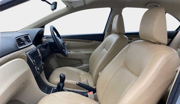 2022 Maruti Ciaz DELTA 1.5 SHVS MT PETROL, Petrol, Manual, 16,453 km, Right Side Front Door Cabin