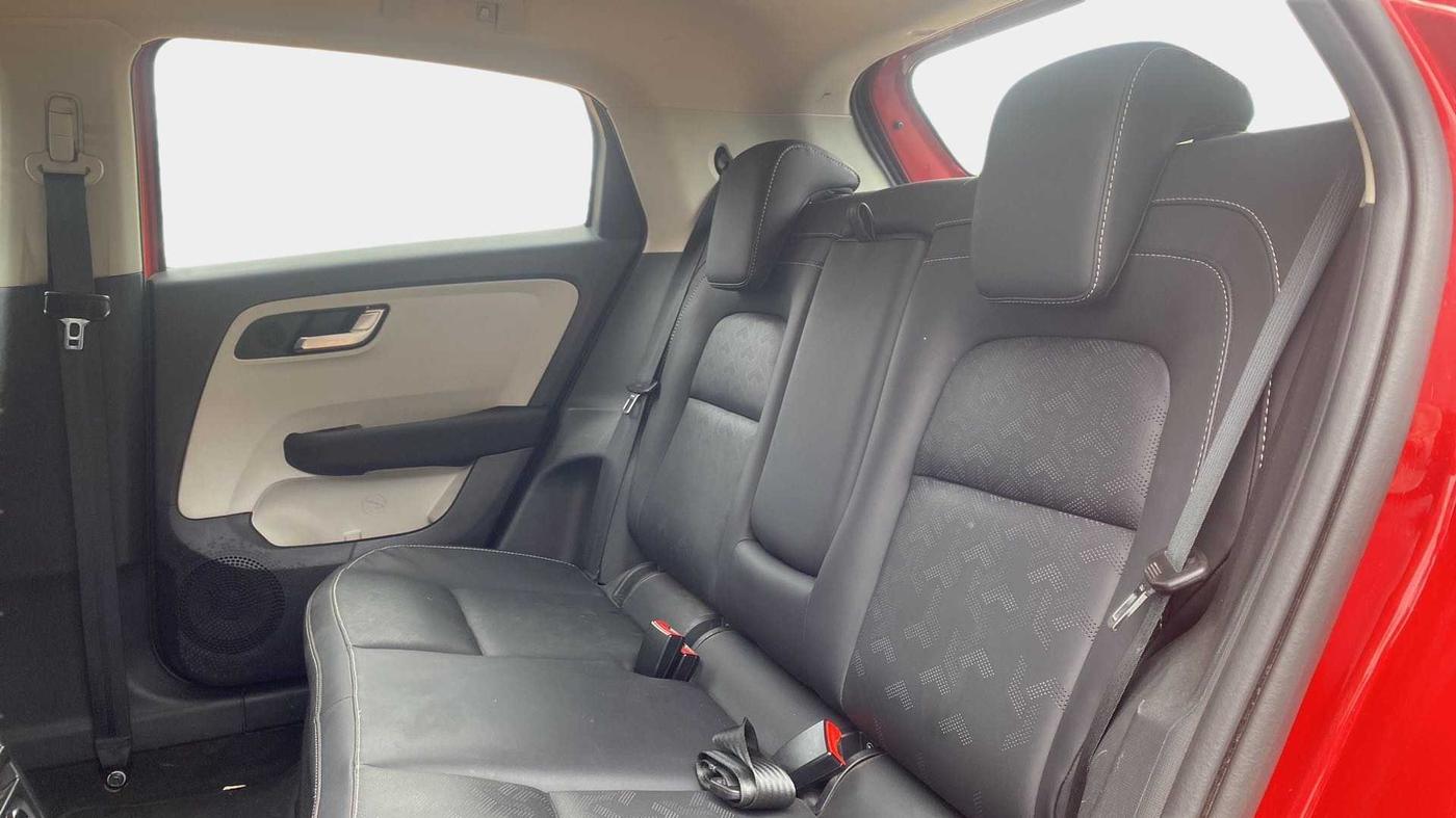 2022 Tata ALTROZ XZA PLUS, Petrol, Automatic, 16,412 km, Right Side Rear Door Cabin