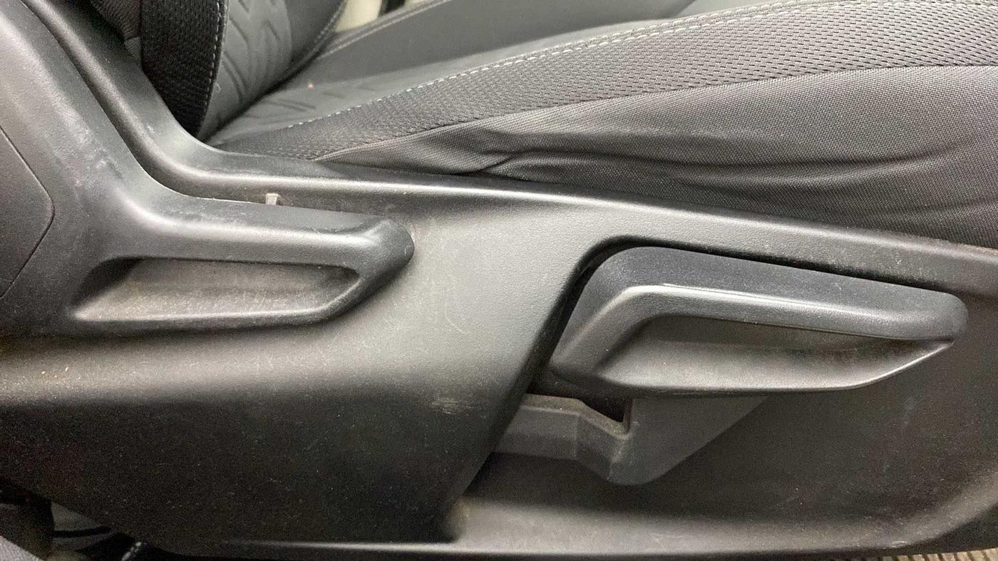 2020 Tata NEXON XZ PLUS PETROL, Petrol, Manual, 75,042 km, Driver Side Adjustment Panel