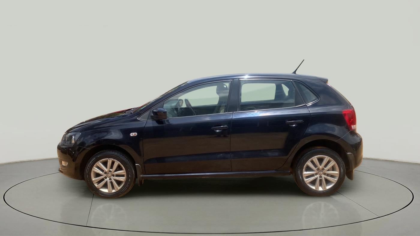 2014 Volkswagen Polo HIGHLINE1.2L, Petrol, Manual, 46,556 km, Left Side