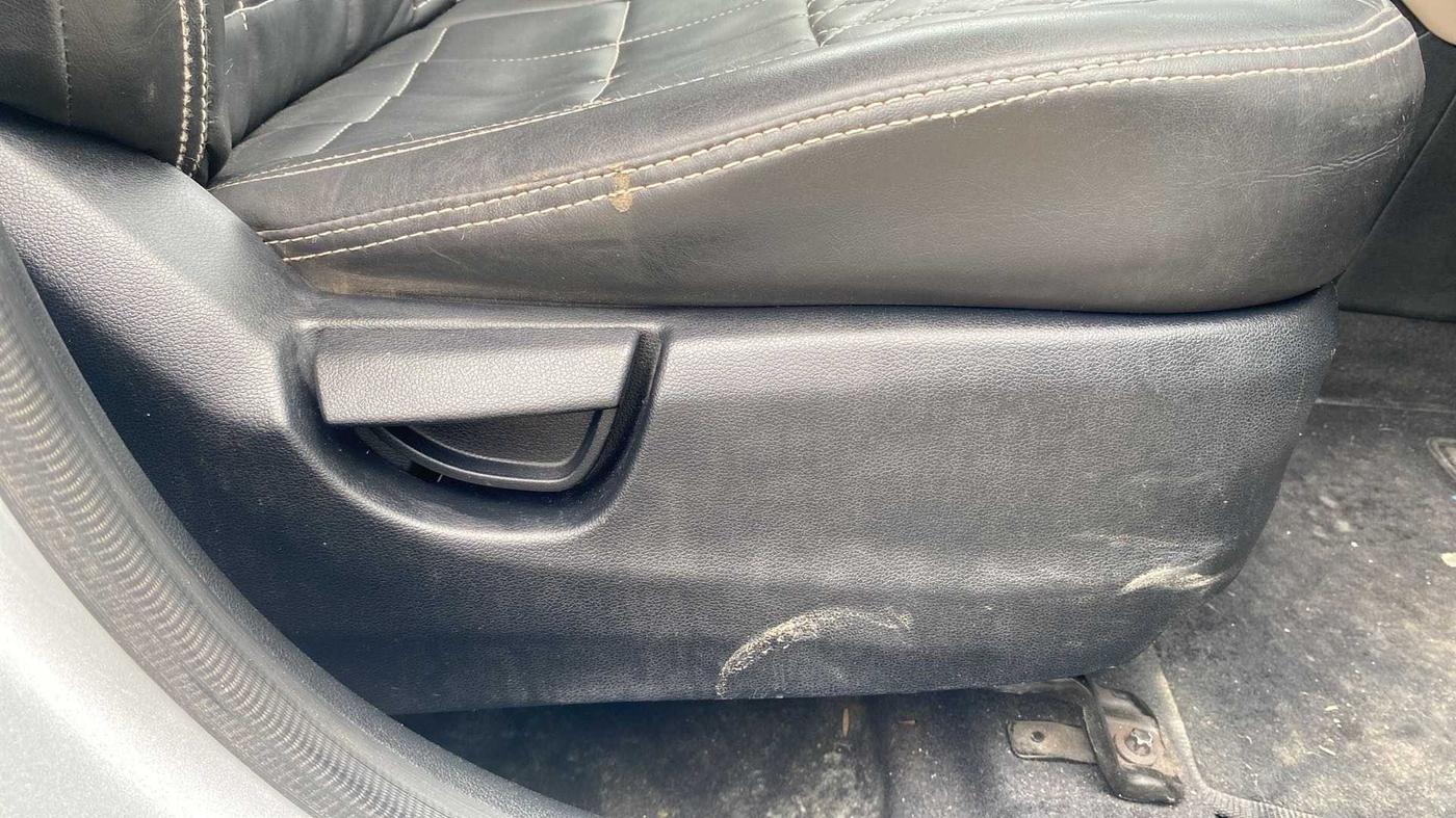 2019 Hyundai NEW SANTRO SPORTZ CNG, CNG, Manual, 46,435 km, Driver Side Adjustment Panel