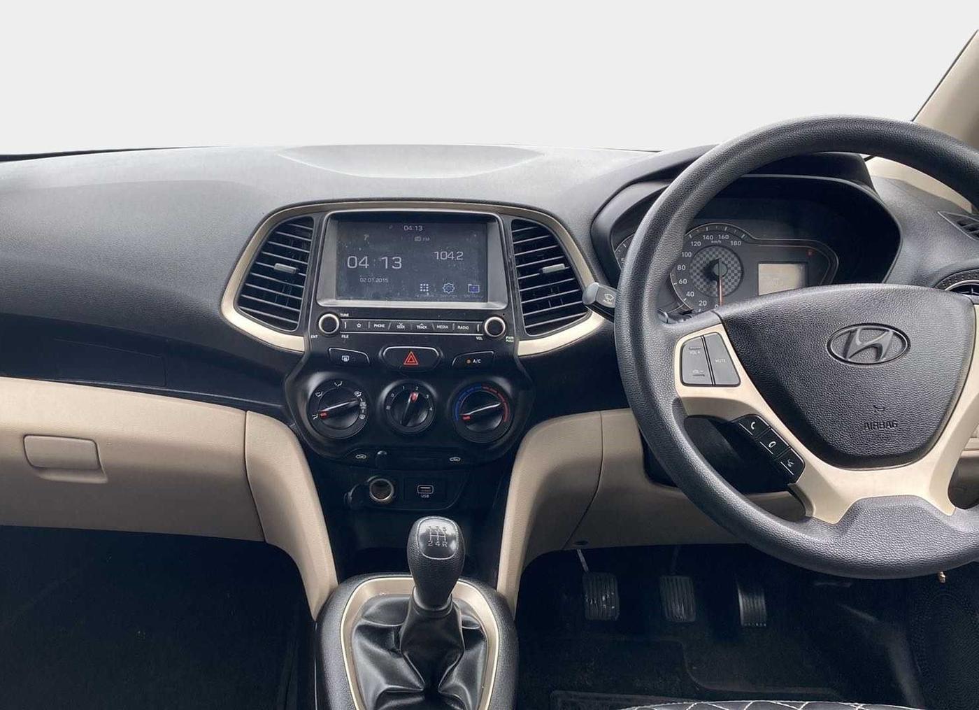 2019 Hyundai NEW SANTRO SPORTZ CNG, CNG, Manual, 46,435 km, Air Conditioner