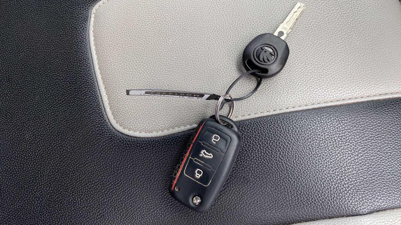 2021 Skoda Rapid AMBITION TSI, Petrol, Manual, 29,197 km, Key Close Up