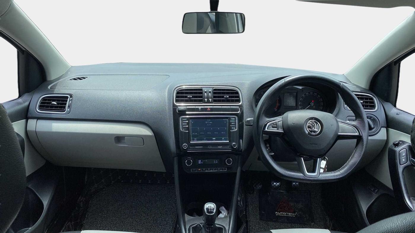 2021 Skoda Rapid AMBITION TSI, Petrol, Manual, 29,197 km, Dashboard