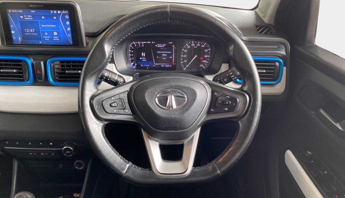 2021 Tata PUNCH CREATIVE  iRA PACK AMT, Petrol, Automatic, 43,292 km, Steering Wheel Close Up