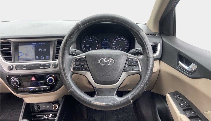2019 Hyundai Verna 1.6 VTVT SX, Petrol, Manual, 27,239 km, Steering Wheel Close Up