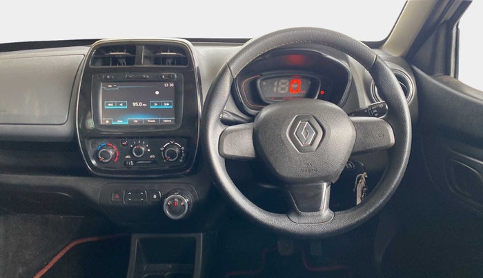 2017 Renault Kwid RXT 1.0 AMT (O), Petrol, Automatic, 19,751 km, Steering Wheel Close Up