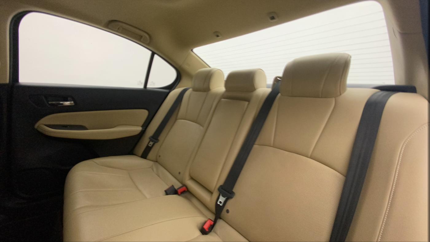 2022 Honda City 1.5L I-VTEC ZX, Petrol, Manual, 16,549 km, Right Side Rear Door Cabin