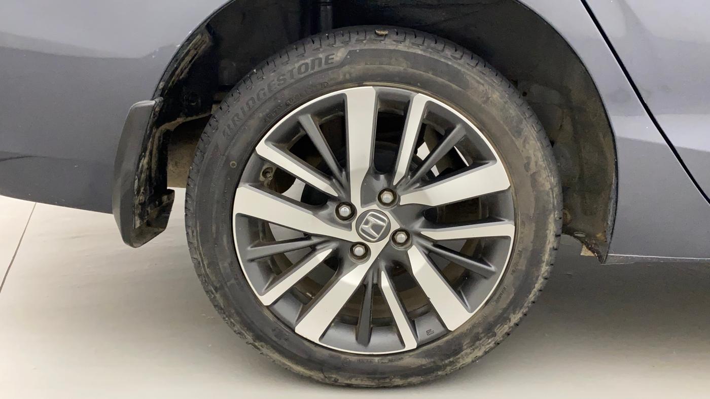 2022 Honda City 1.5L I-VTEC ZX, Petrol, Manual, 16,549 km, Right Rear Wheel