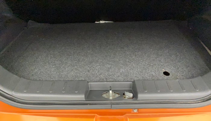 2018 Maruti Alto K10 VXI (O) AMT, Petrol, Automatic, 24,178 km, Boot Inside