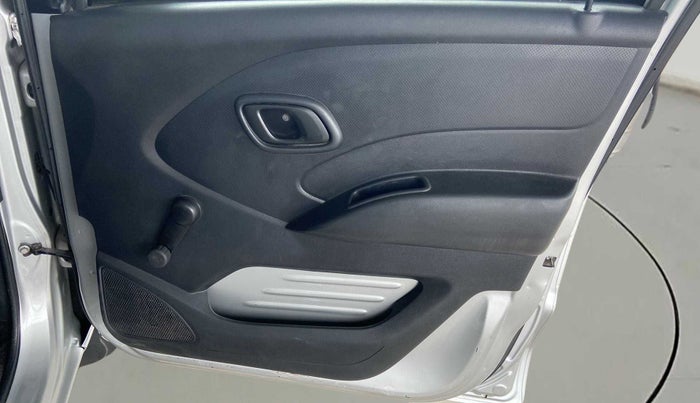 2018 Datsun Redi Go A, Petrol, Manual, 46,842 km, Driver Side Door Panels Control