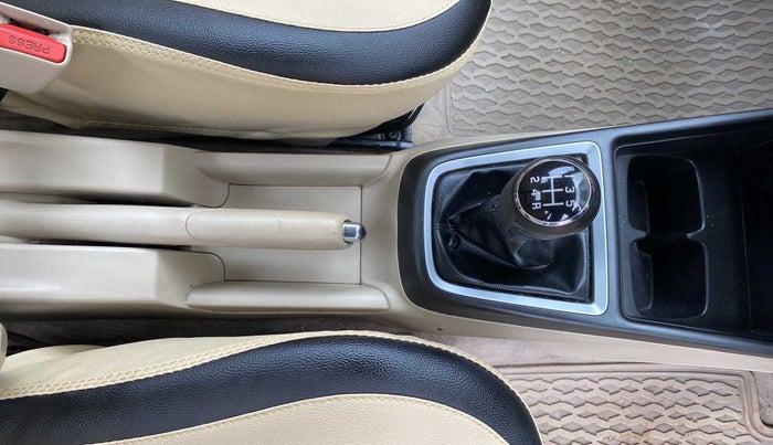 2017 Maruti Dzire VXI, Petrol, Manual, 54,307 km, Gear Lever