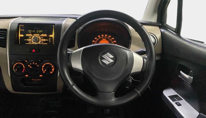 2017 Maruti Wagon R 1.0 LXI CNG, CNG, Manual, 8,367 km, Steering Wheel Close Up
