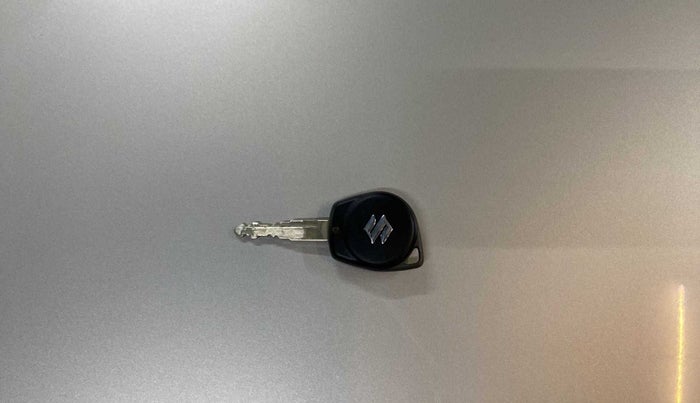 2019 Maruti Ertiga VXI SHVS, Petrol, Manual, 38,610 km, Key Close Up