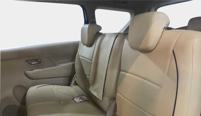 2019 Maruti Ertiga VXI SHVS, Petrol, Manual, 38,610 km, Right Side Rear Door Cabin