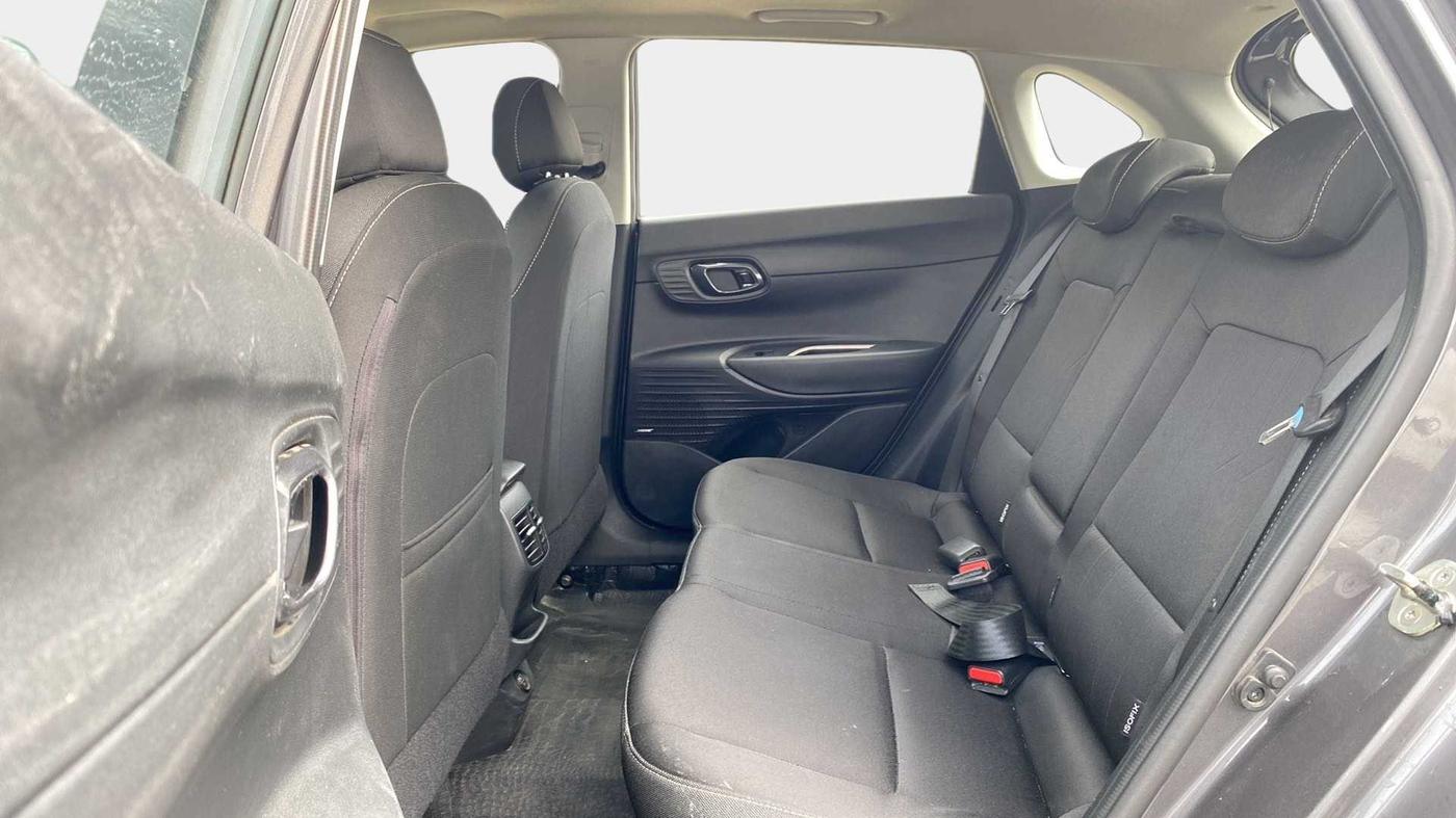 2021 Hyundai NEW I20 ASTA (O) 1.2 MT, Petrol, Manual, 52,017 km, Right Side Rear Door Cabin