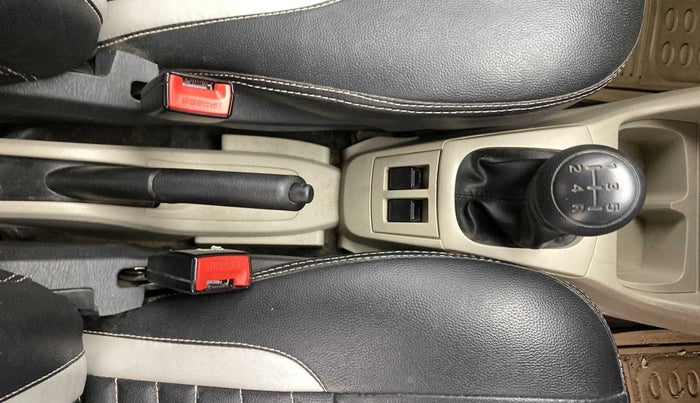 2020 Maruti Alto VXI, Petrol, Manual, 32,285 km, Gear Lever