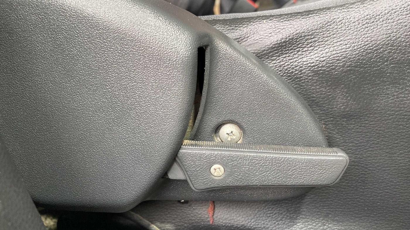 2016 Maruti Alto 800 LXI, Petrol, Manual, 45,723 km, Driver Side Adjustment Panel