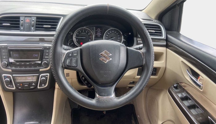 2017 Maruti Ciaz DELTA 1.4 MT PETROL, Petrol, Manual, 16,942 km, Steering Wheel Close Up
