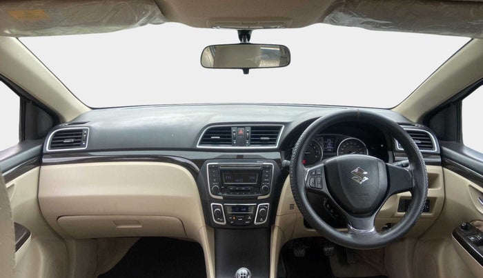 2017 Maruti Ciaz DELTA 1.4 MT PETROL, Petrol, Manual, 16,942 km, Dashboard