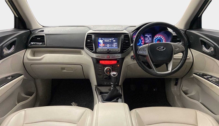 2020 Mahindra XUV300 W8 (O) 1.2 PETROL, Petrol, Manual, 31,731 km, Dashboard