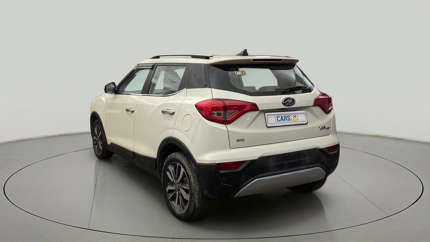 2020 Mahindra XUV300 W8 (O) 1.2 PETROL, Petrol, Manual, 31,731 km, Left Back Diagonal