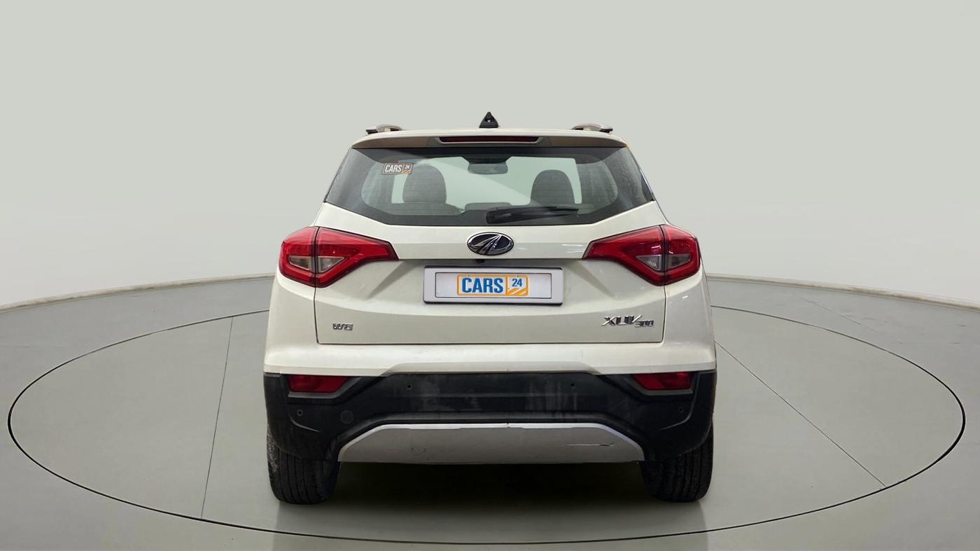 2020 Mahindra XUV300 W8 (O) 1.2 PETROL, Petrol, Manual, 31,731 km, Back/Rear