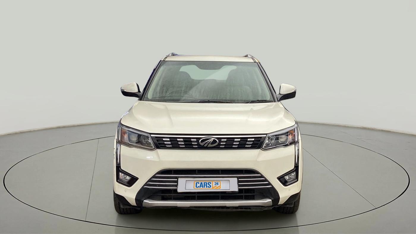 2020 Mahindra XUV300 W8 (O) 1.2 PETROL, Petrol, Manual, 31,731 km, Front