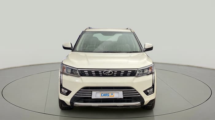 2020 Mahindra XUV300 W8 (O) 1.2 PETROL, Petrol, Manual, 31,731 km, Front