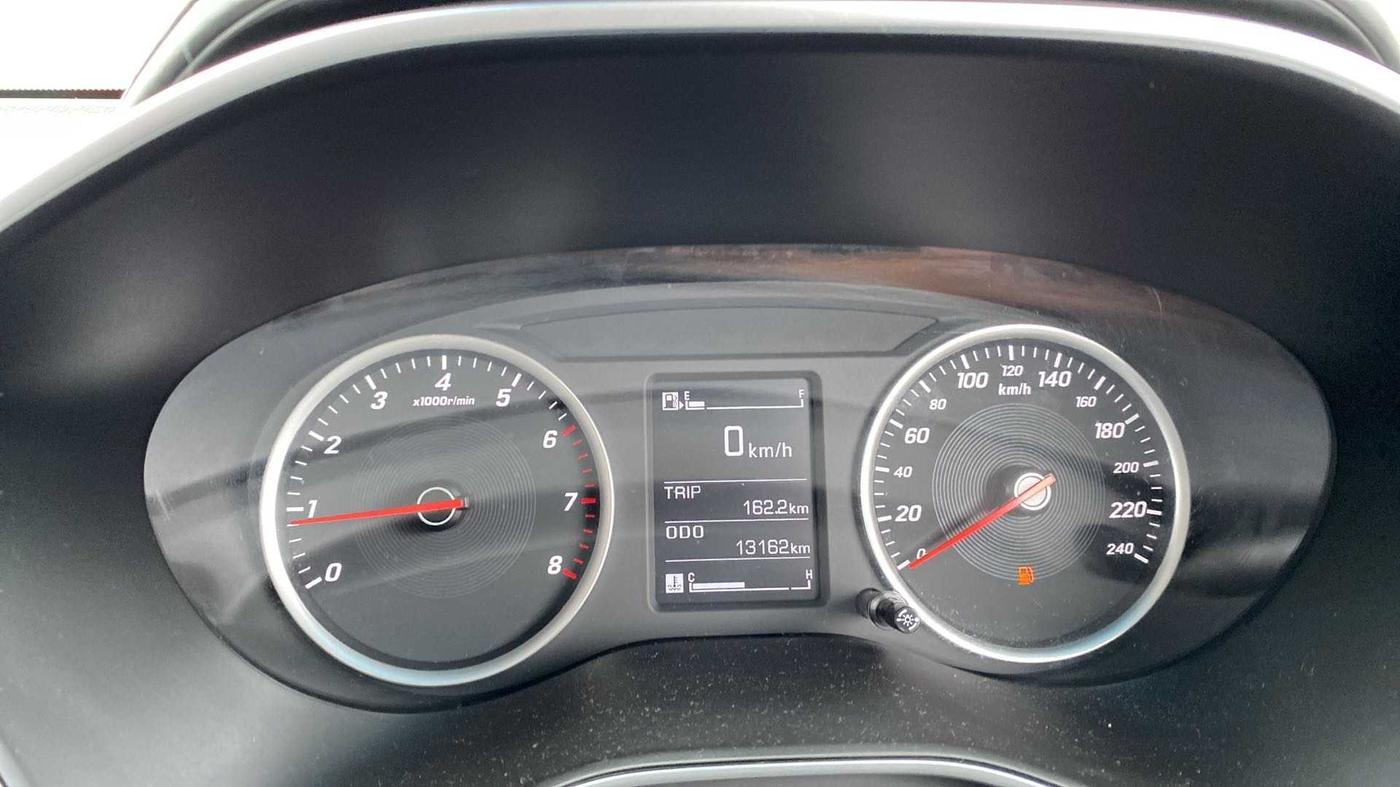 2022 MG HECTOR SHINE 1.5 PETROL TURBO MT, Petrol, Manual, 13,367 km, Odometer Image