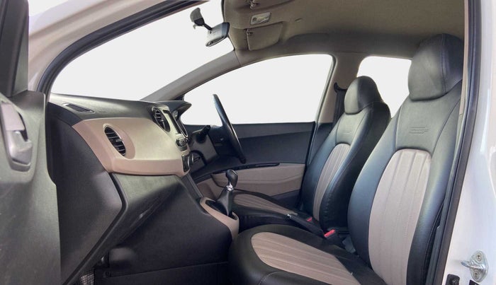 2017 Hyundai Grand i10 ASTA 1.2 KAPPA VTVT, Petrol, Manual, 68,469 km, Right Side Front Door Cabin