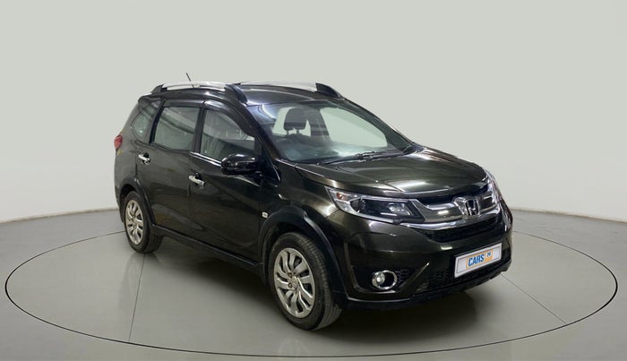 2017 Honda BR-V 1.5L I-VTEC S, Petrol, Manual, 18,243 km, Right Front Diagonal