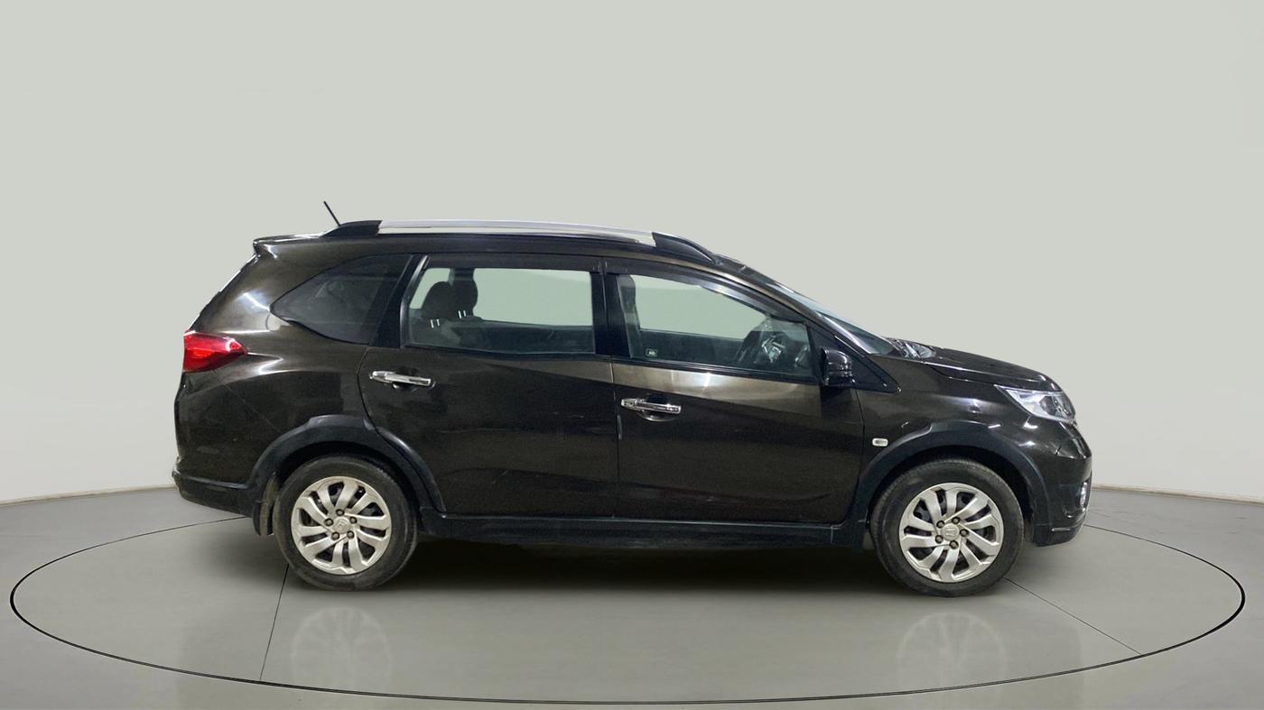 2017 Honda BR-V 1.5L I-VTEC S, Petrol, Manual, 18,243 km, Right Side View